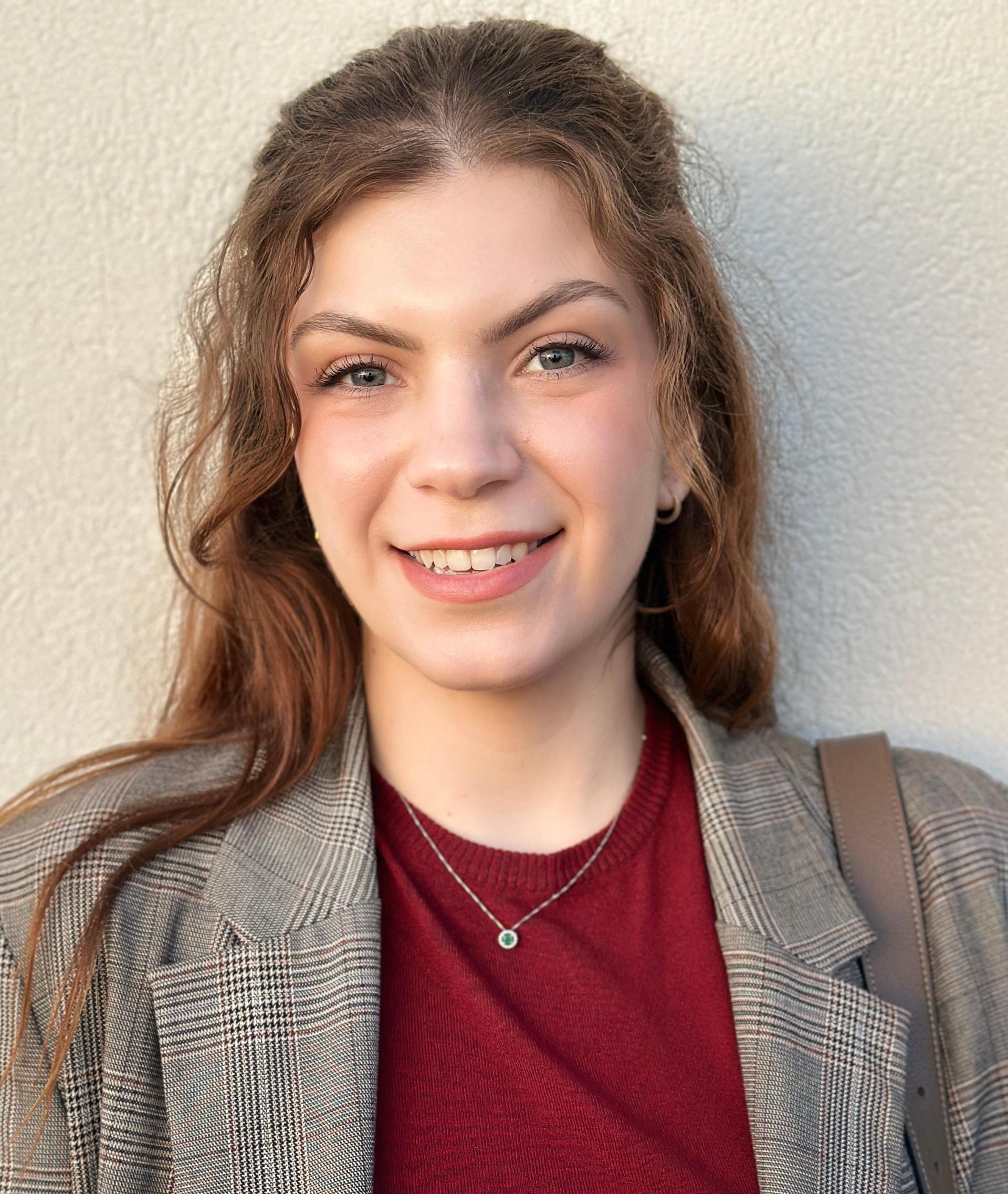 Gabrielle M. R. Costa